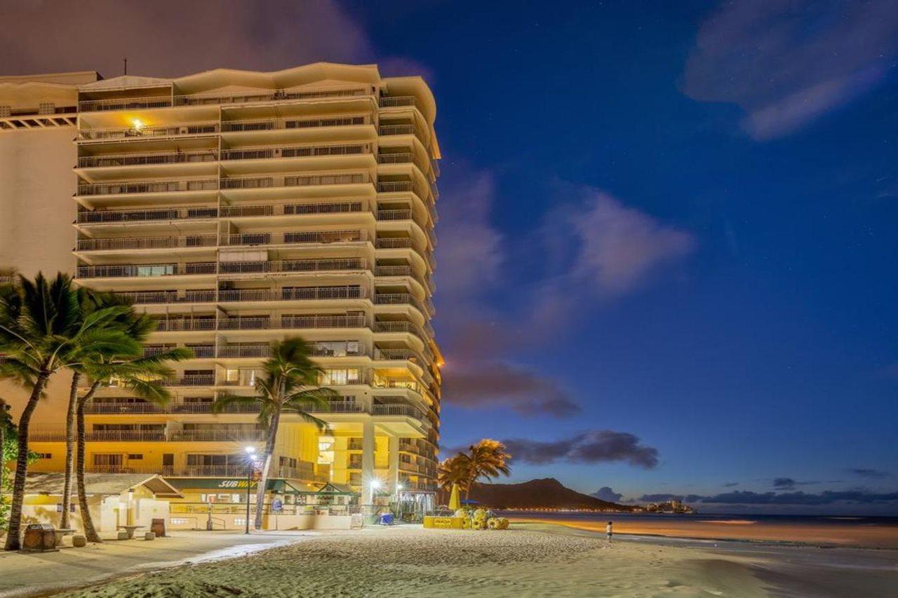 Castle Waikiki Shore Хонолулу Екстериор снимка