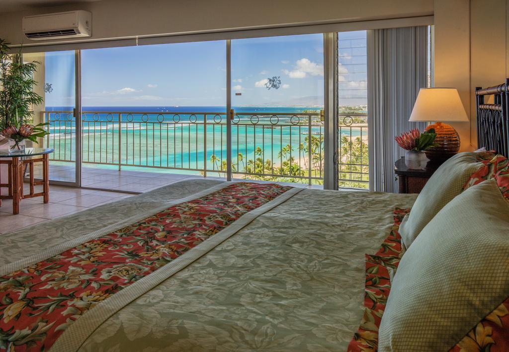 Castle Waikiki Shore Хонолулу Екстериор снимка