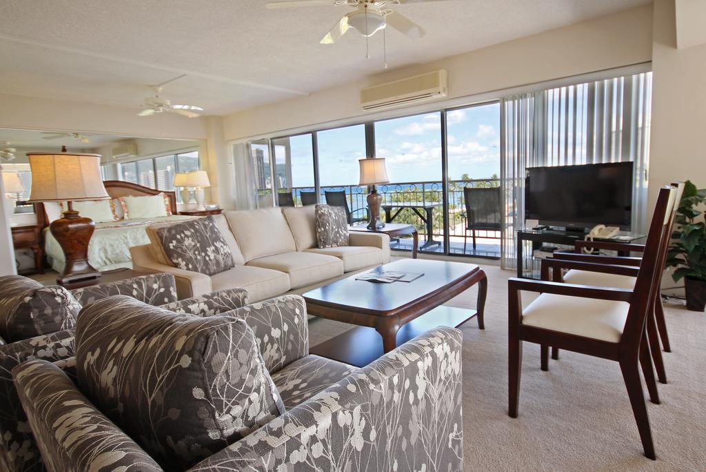 Castle Waikiki Shore Хонолулу Екстериор снимка