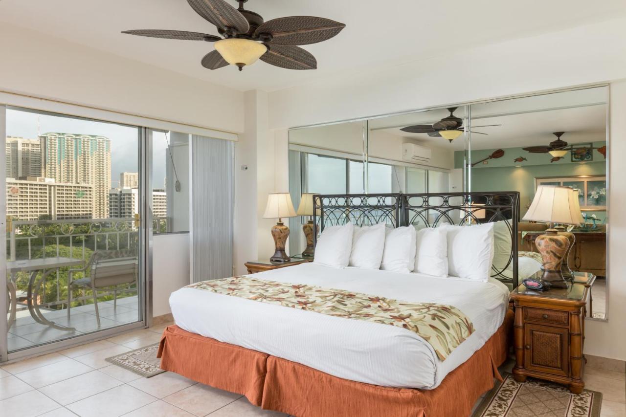 Castle Waikiki Shore Хонолулу Екстериор снимка